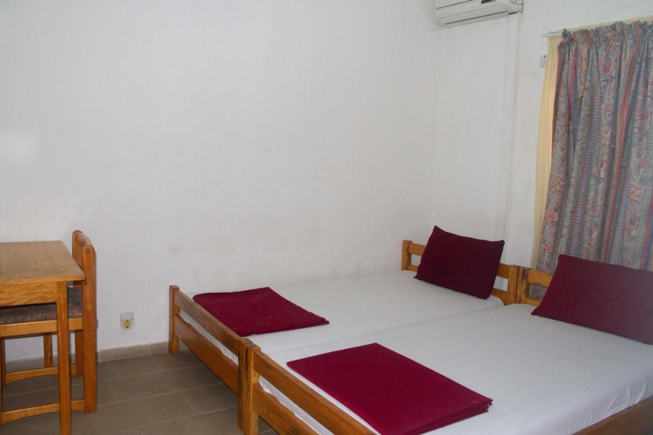 Pink Hostel Akra Dış mekan fotoğraf