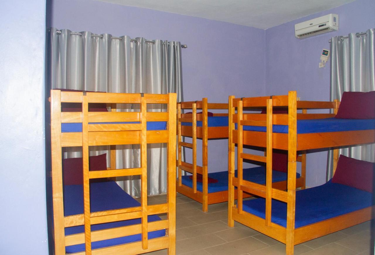 Pink Hostel Akra Dış mekan fotoğraf