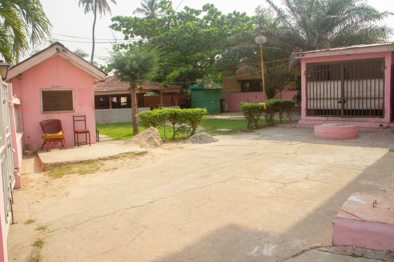 Pink Hostel Akra Dış mekan fotoğraf