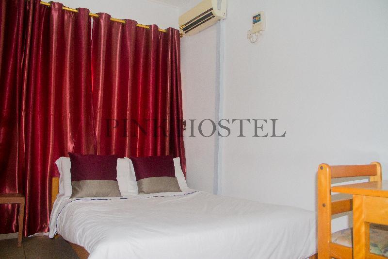 Pink Hostel Akra Dış mekan fotoğraf