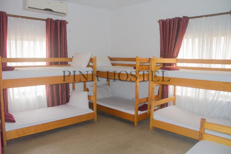 Pink Hostel Akra Dış mekan fotoğraf